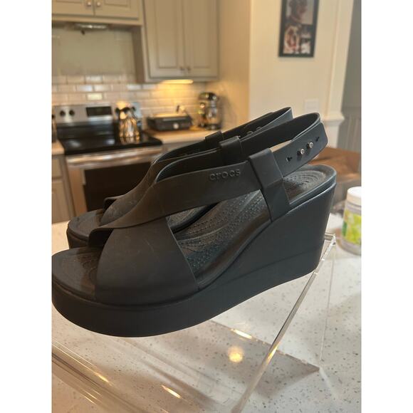 Crocs Platform Liferide Black Sandals - Women's Size 9 - Picture 5 of 9